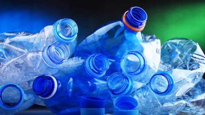 Ilustrasi kemasan botol minum atau BPA.