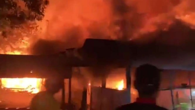 Kebakaran hanguskan 7 rumah di Kota Medan.
