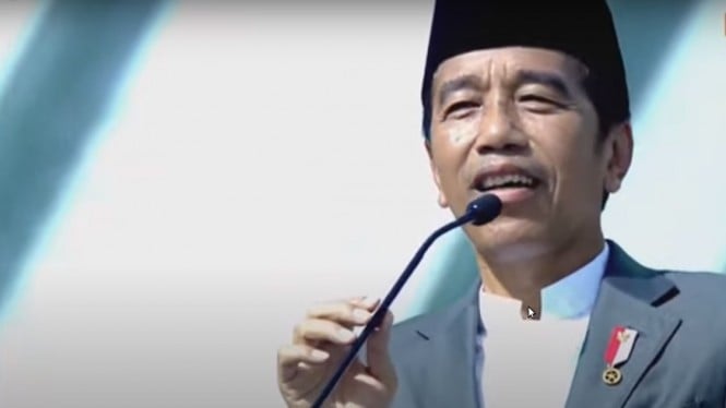 Presiden Jokowi saat acara puncak harlah 1 abad NU di Sidoarjo.