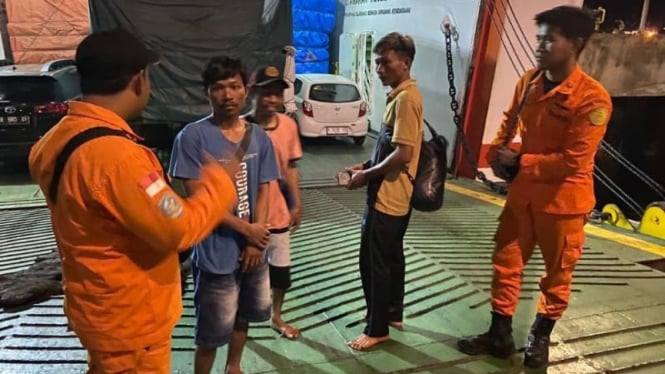 Tiga nelayan asal Lombok dipulangkan menggunakan kapal ferry dari Banyuwangi